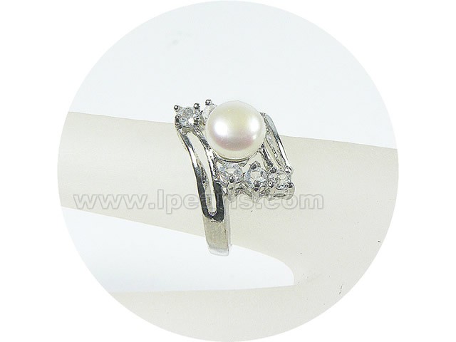 7.5-8mm FW jewelry pearl ring with 18KGP mounting. US size 7
