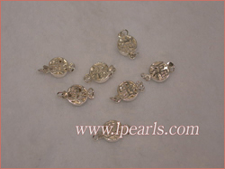 sterling pearl chiselled happiness clasps