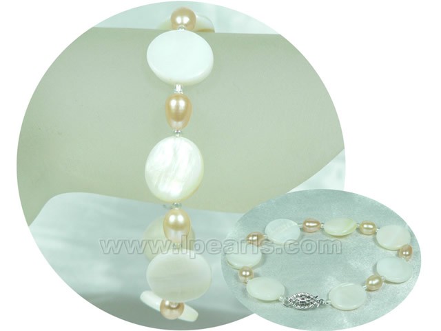 shell with pink rice pearls bracelet