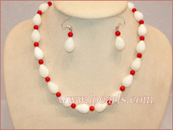 coral & Deep sea tridacna Necklace jewelry earrings