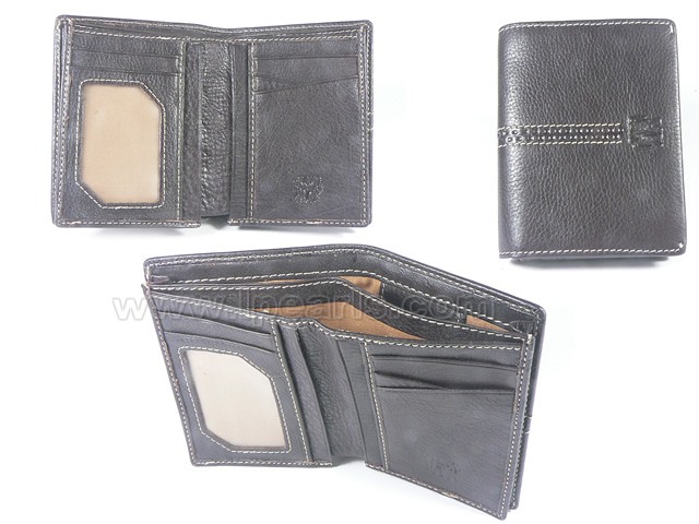 Tri-fold Leather Wallet With Simple Design