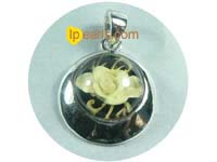 5ps 25mm round black amber pendant with 18K GP mounting