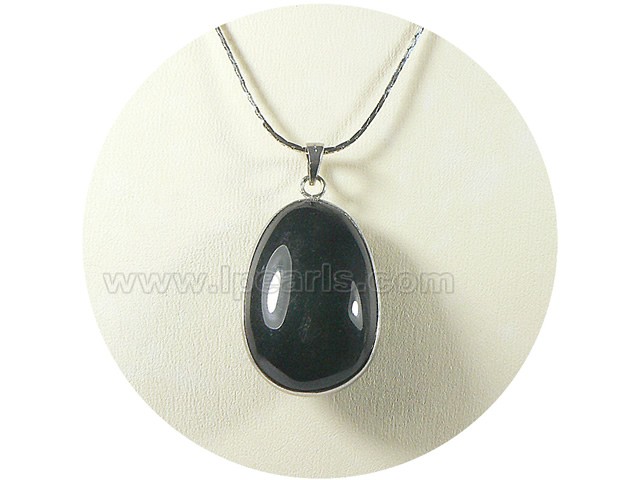 2.2*3.6cm elegant oval shape black gemstone pendant