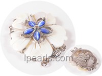 3.5cm 3 rows white flower shell clasp with blue opal