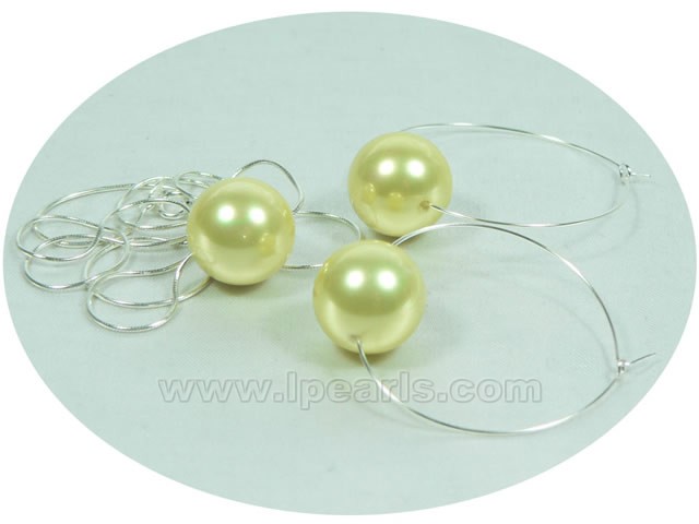 yellow shell pearl pendant and hoop earrings jewelry set