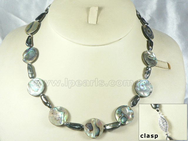 Black stick jewelry pearl necklace, alternating with 20mm round
