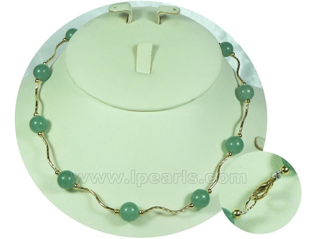 9-10mm Chinese green gemstone necklace