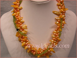 side drill and blister pearl necklace with olivine beads