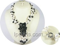 three rows rice pearl necklace with crystal and silver beads