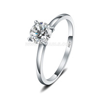 Timeless cubic zircon 925 sterling silver ring for women