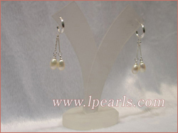 white tear-drop freshwater jewelry pearl earring
