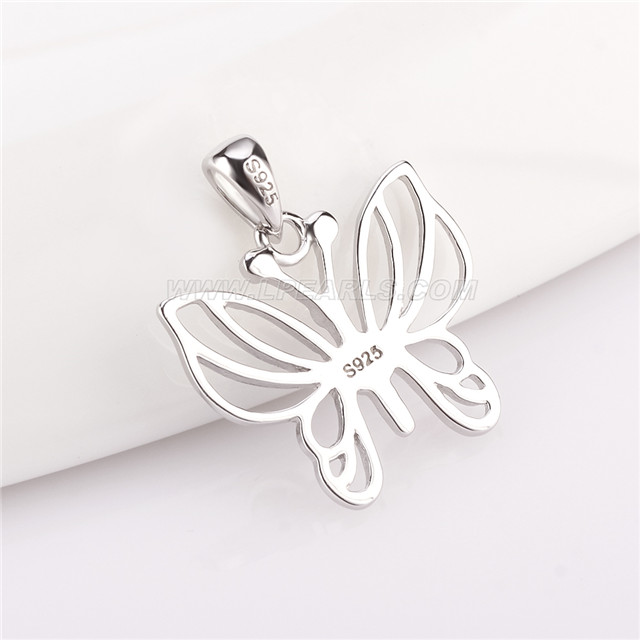 CD 26S PEARL STRAND BUTTERFLY PENDANT NECKLACE IN GOLD METAL 633112