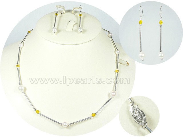 6.5-7mm white akoya pearl necklace set with earrings