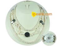 Neckalce made of blister jewelry  pearls & potato shaped pearls