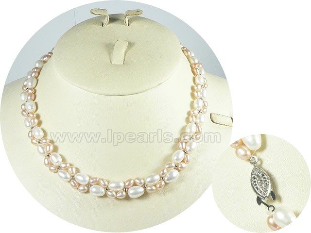 hand-knitted pink and white rice freshwater pearl necklace