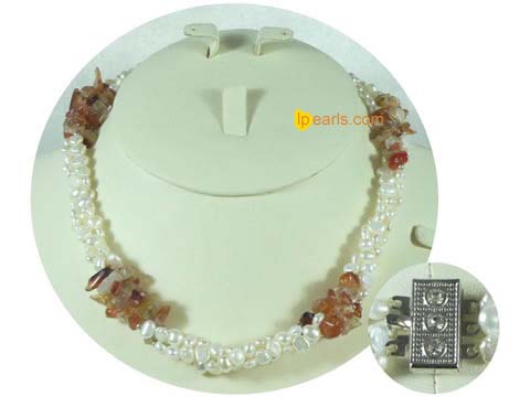 freshwater pearl necklace with crystal beads alternating
