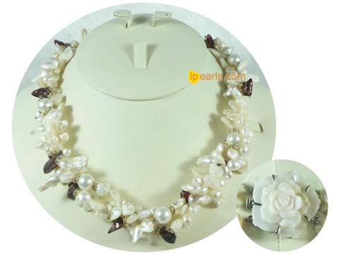 white twisted blister pearl necklace with south seashell pearls