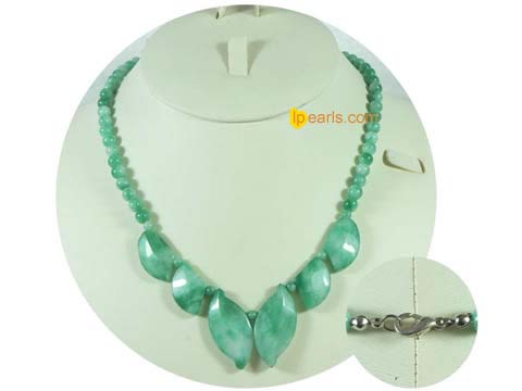 ingenious 6mm green bowlder necklace on wholesale