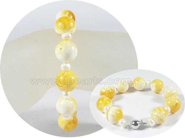 wholesale 5-6mm potato pearl bracelet with 14mm amber