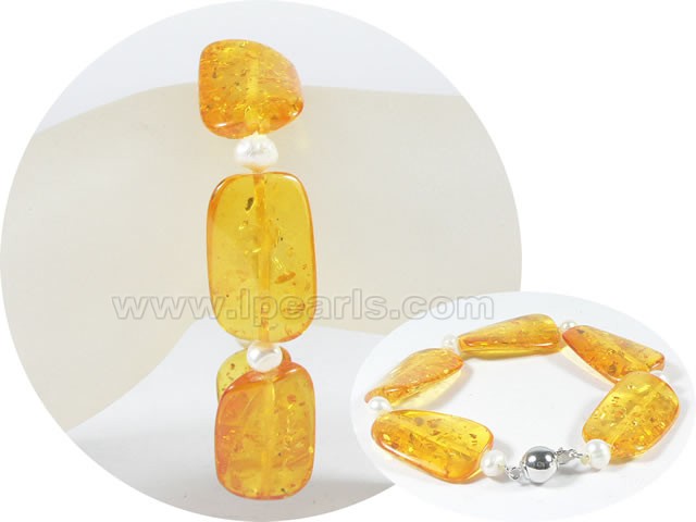 5-6mm potato pearl bracelet with 17mm amber