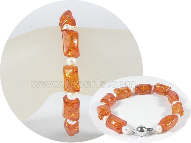 wholesale 5-6mm potato pearl bracelet with 10mm amber