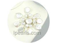 white coin shape freshwater pearl brooch