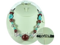 different sizes variegated round coral necklace