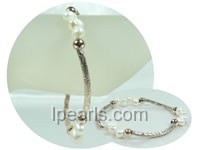 pretty 6-7mm white top drilled pearl stretch bracelet