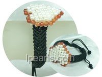 adjustable agate and white potato pearl knitted bracelet