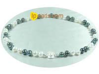 Fine quality white & black 7-8mm potato pearl necklace