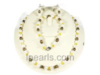 Stylish freshwater pearl bridal jewlery set with Austria crystal