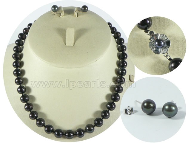 9-10mm black round freshwater pearl necklace and earrings
